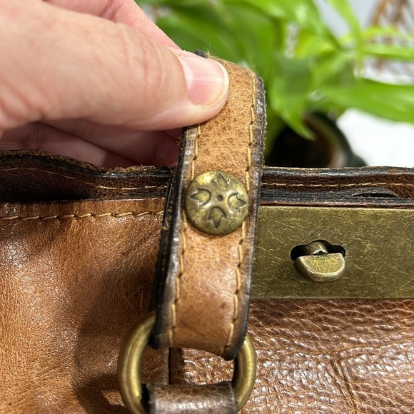 Patricia Nash Benvenuto Heritage Distressed Leather Large Tan Cognac Brown Tote - Picture 9 of 14